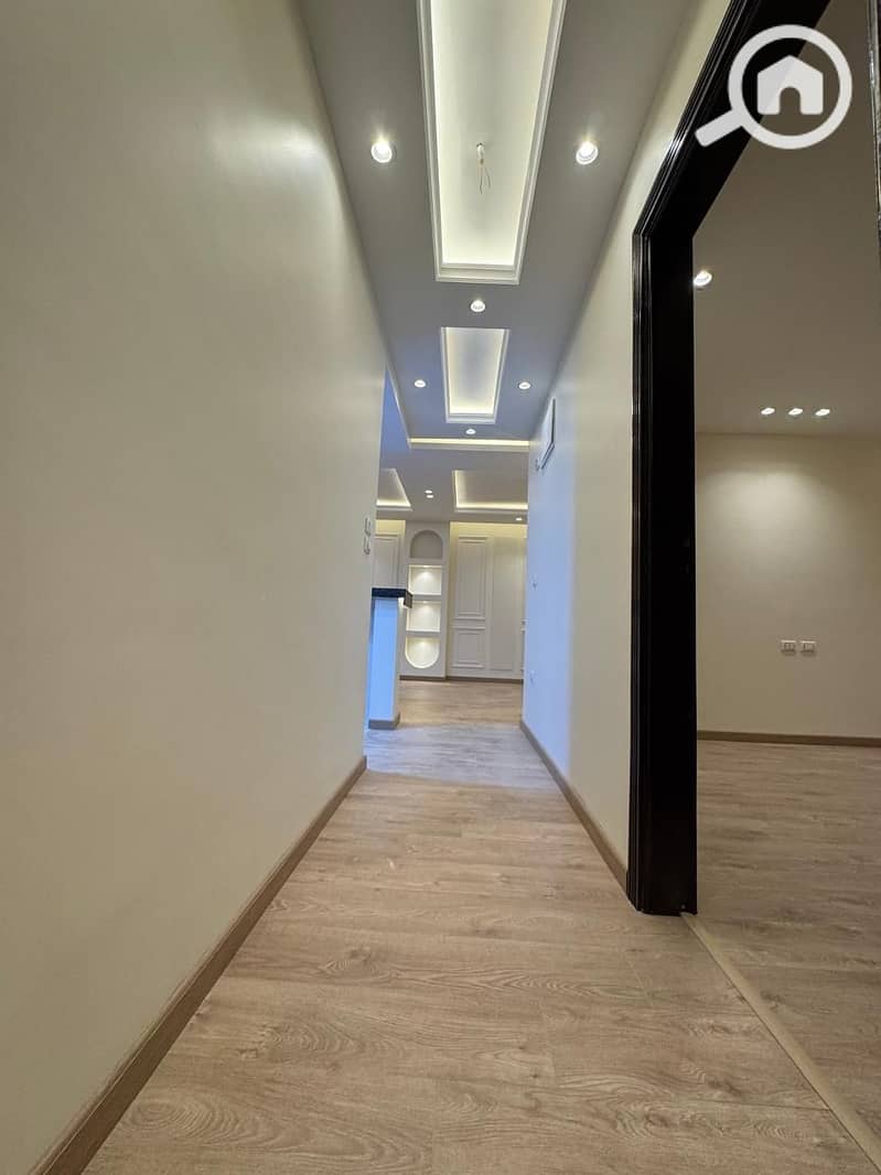 3 bc486ca4-3410-4de3-8da4-8656d0ab4d3f. jpg