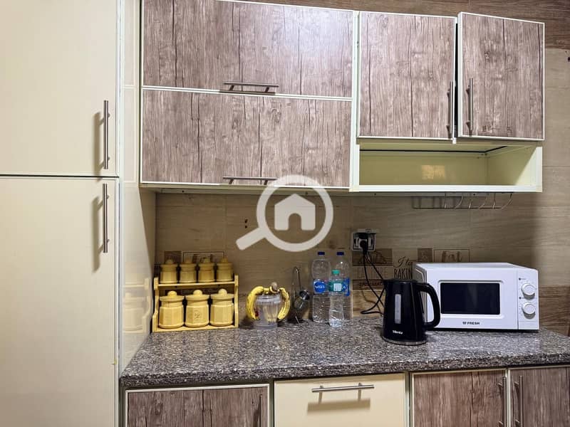 14 447046ac-cffe-45e7-814d-8ba488e3bcc3. jpeg