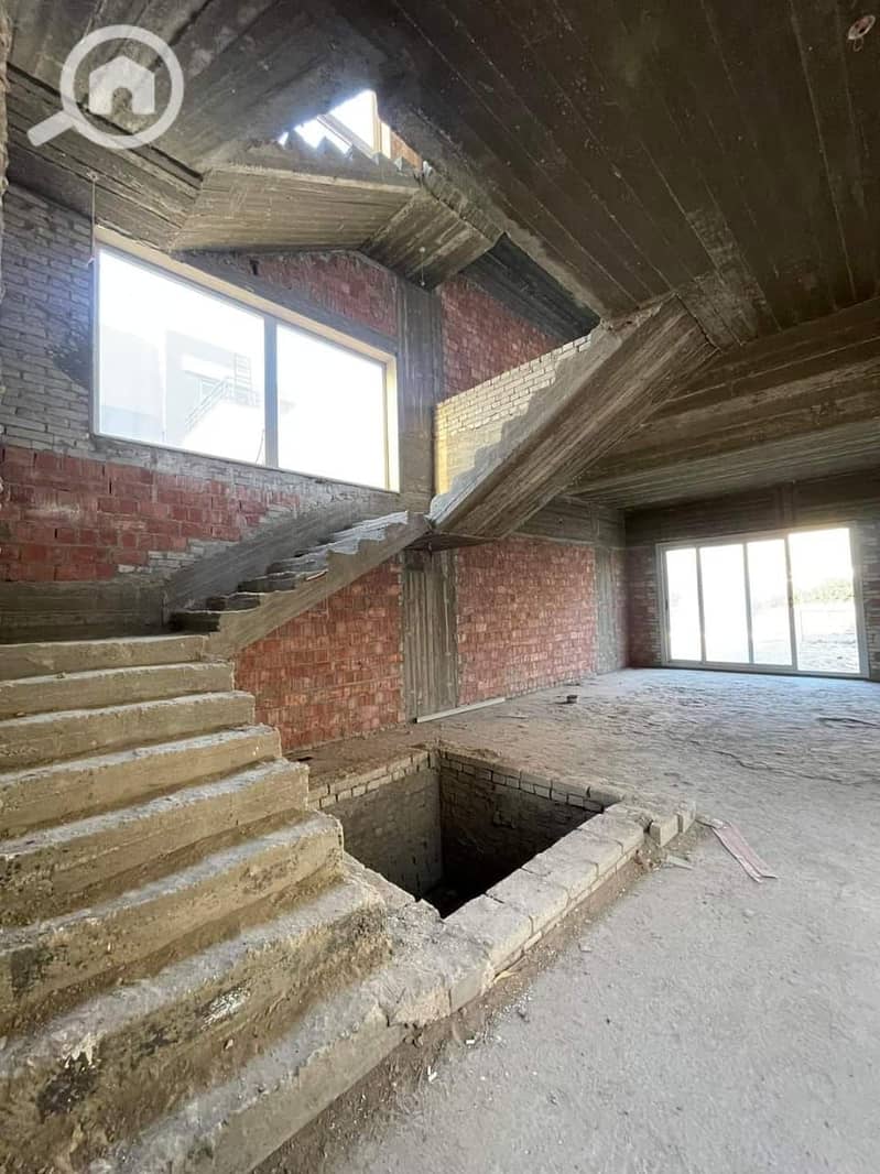 2 WhatsApp Image 2025-11-17 at 09.46. 13_2d18b149. jpg