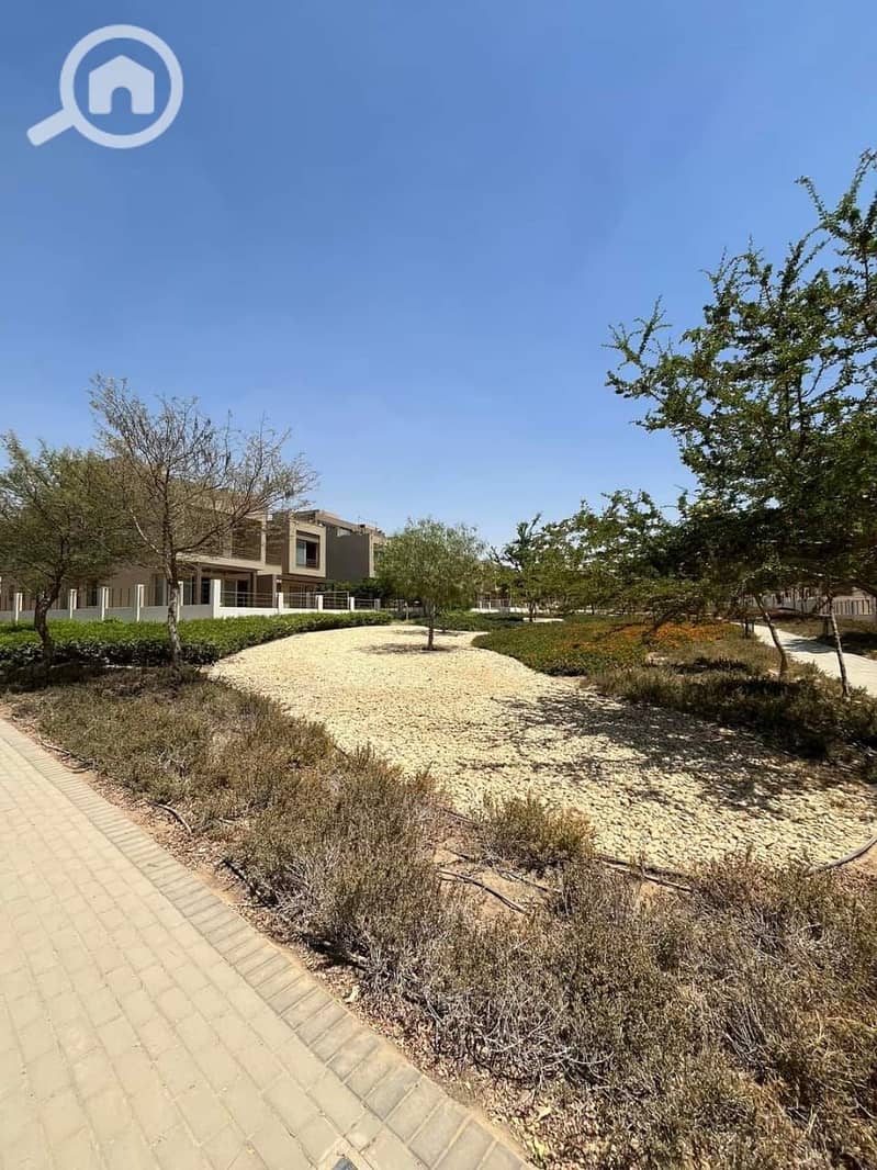 12 WhatsApp Image 2025-01-20 at 03.34. 27_43383ccd. jpg