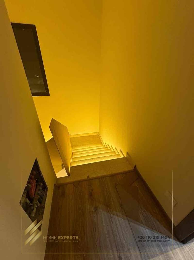 10 58745d21-a7a1-4366-8ebd-d3b6e3284f82. jpg