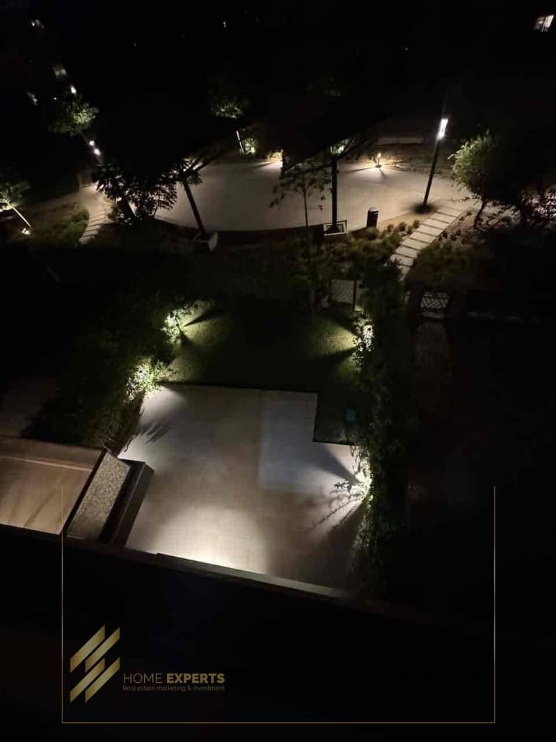 11 619bd861-41c1-4902-a4a3-b1633675e787. jpg