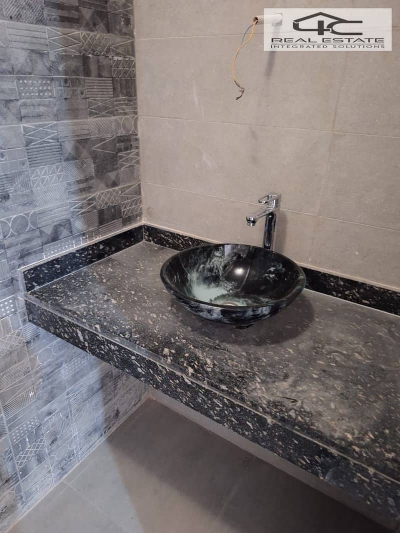 8 WhatsApp Image 2025-11-17 at 5.45. 33 PM. jpeg