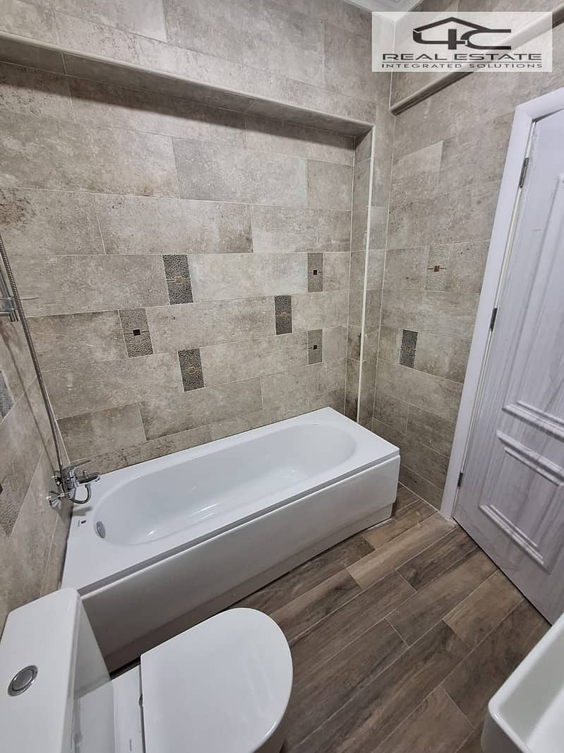 10 WhatsApp Image 2025-11-17 at 5.45. 35 PM (1). jpeg