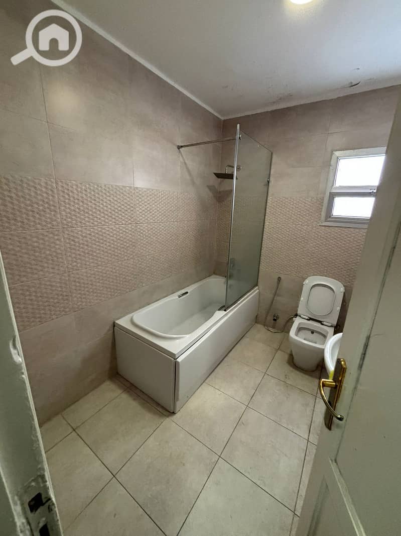 8 WhatsApp Image 2025-11-23 at 13.51. 36_890adf51. jpg