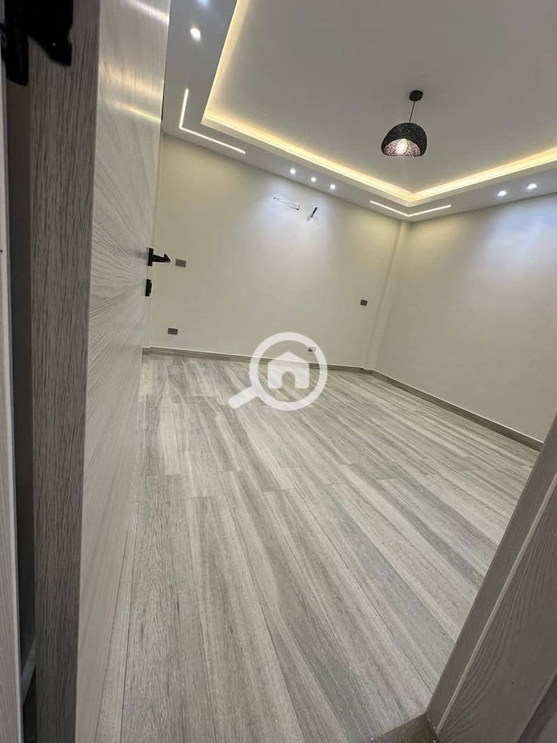 5 WhatsApp Image 2025-11-23 at 2.08. 49 PM (4). jpeg