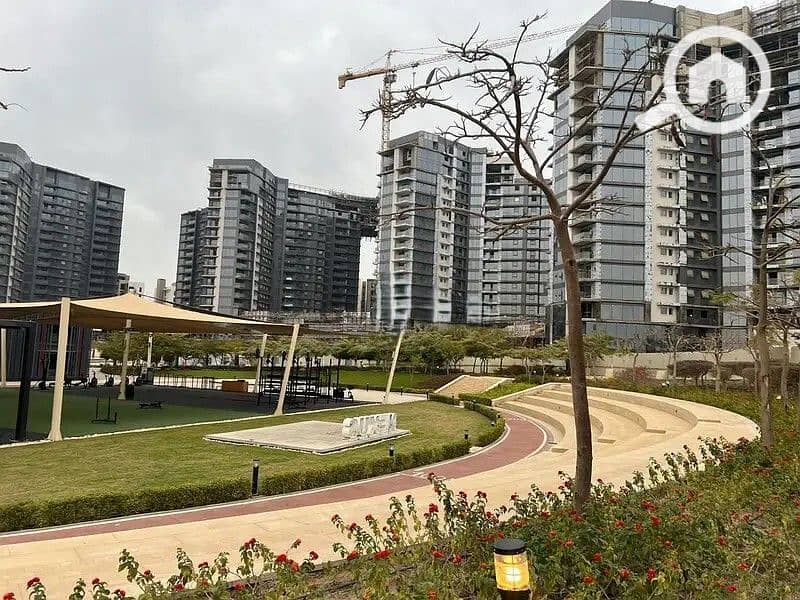 2 WhatsApp Image 2025-11-04 at 12.46. 18_33f2d1d2. jpg