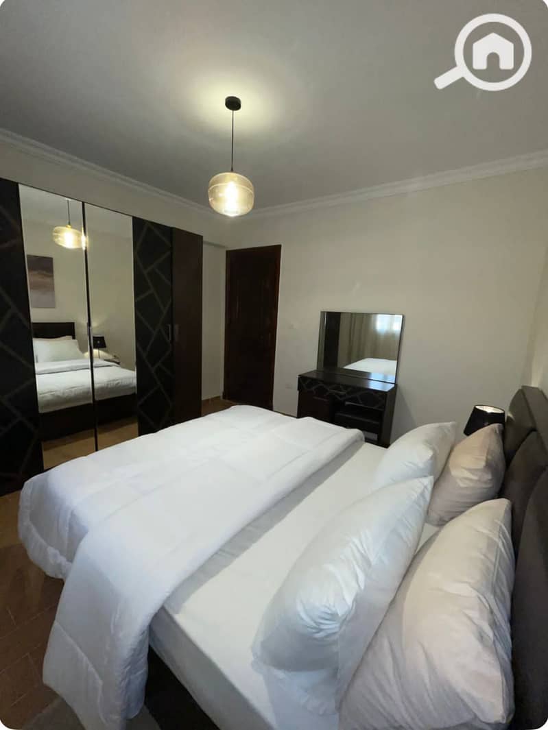 4 WhatsApp Image 2025-11-22 at 13.22. 28 (1). jpeg