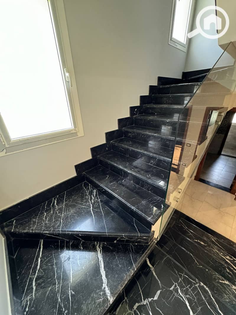 2 WhatsApp Image 2025-11-23 at 12.16. 17_b8e8ae14. jpg