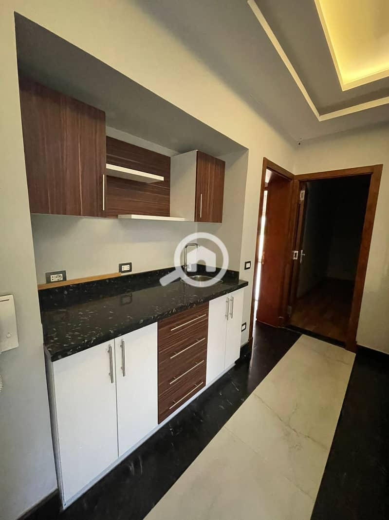 6 WhatsApp Image 2025-11-23 at 12.16. 20_85b5203f. jpg