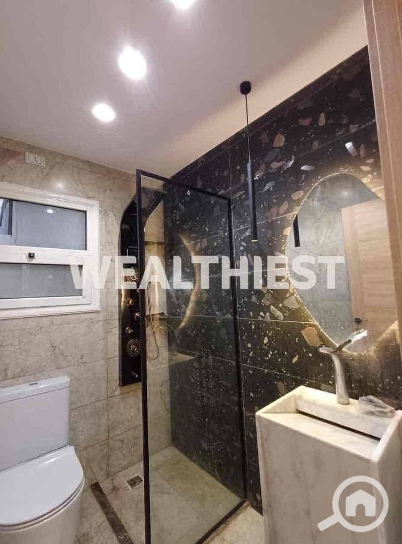 12 a239f5e3-67da-4503-bf6f-00770b906c11. jpg