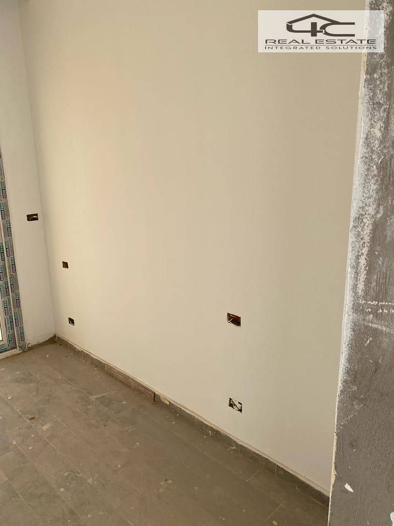 11 WhatsApp Image 2025-11-22 at 3.15. 10 AM (1). jpeg