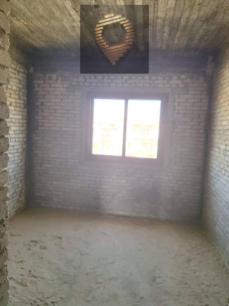 6 WhatsApp Image 2025-10-29 at 00.27. 48_e59fb8c2. jpg