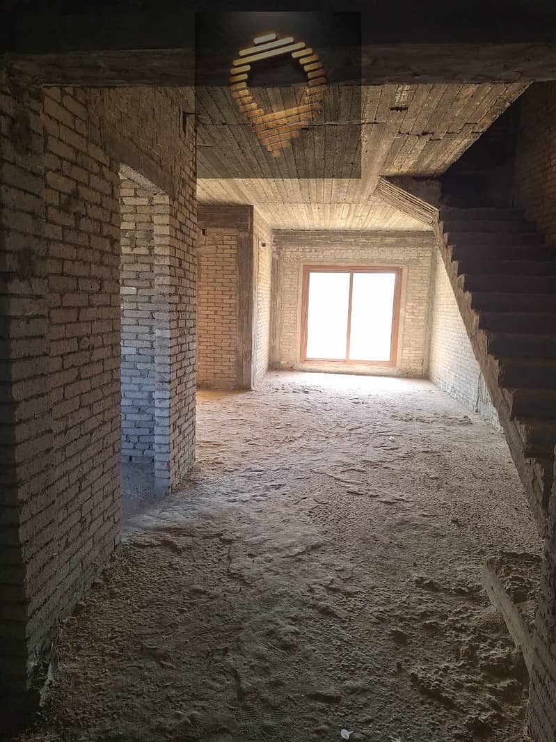 7 WhatsApp Image 2025-10-29 at 00.27. 47_ab4f8f8b. jpg