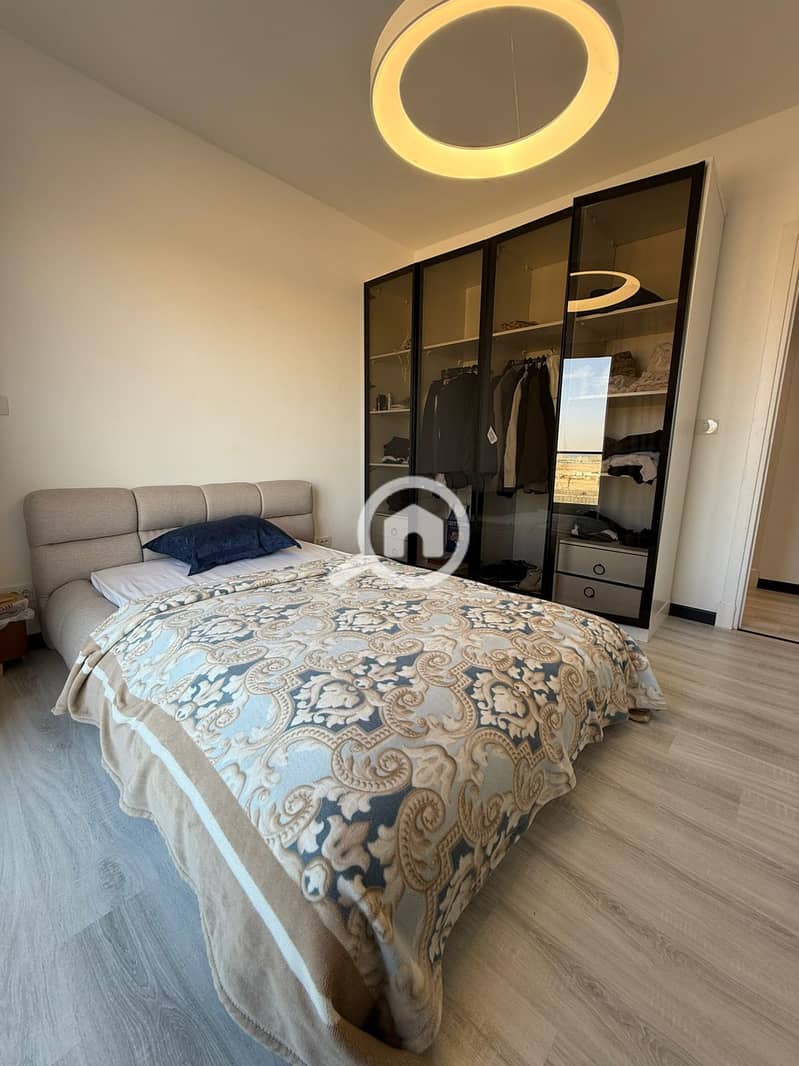 2 3d770189-5467-4abe-84f1-0032146ff8a9. jpg