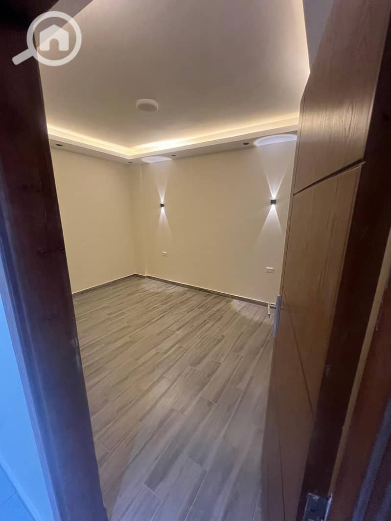 18 WhatsApp Image 2025-11-23 at 1.57. 14 PM (3). jpeg