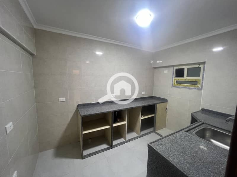 24 WhatsApp Image 2025-11-23 at 1.57. 15 PM (3). jpeg