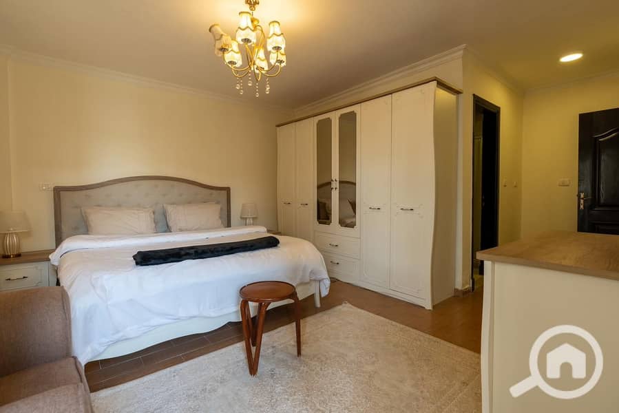 4 WhatsApp Image 2025-11-22 at 13.21. 46 (1). jpeg