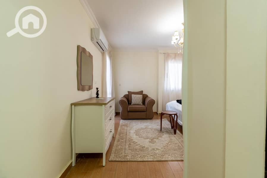 10 WhatsApp Image 2025-11-22 at 13.21. 46 (2). jpeg