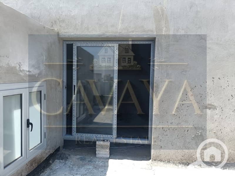 8 Untitled design (6). png