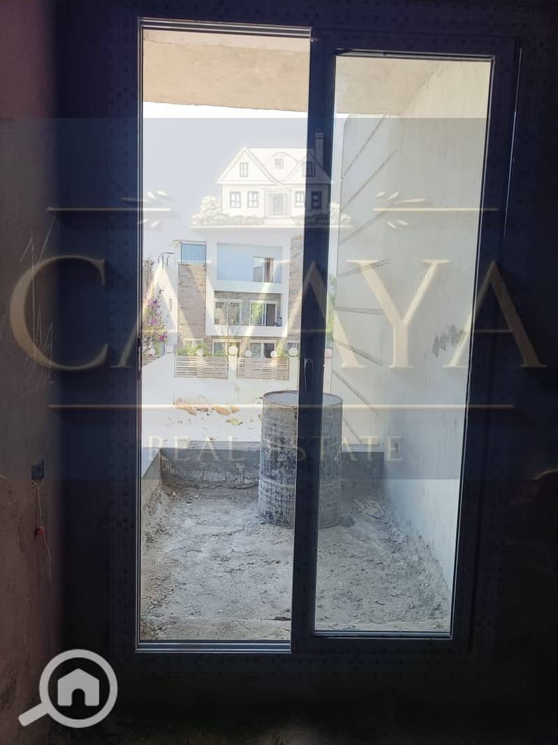 28 Untitled design (26). png