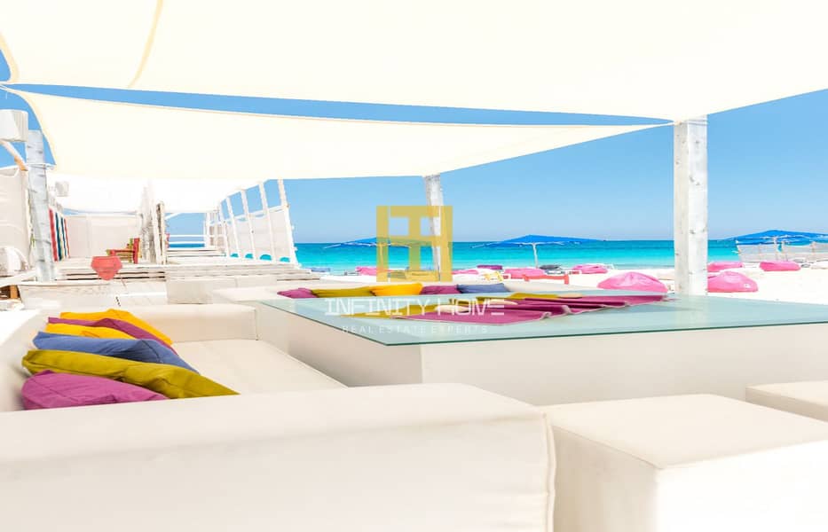 5 9aad8493-0c1b-4065-8204-660cc10b038e. jpg