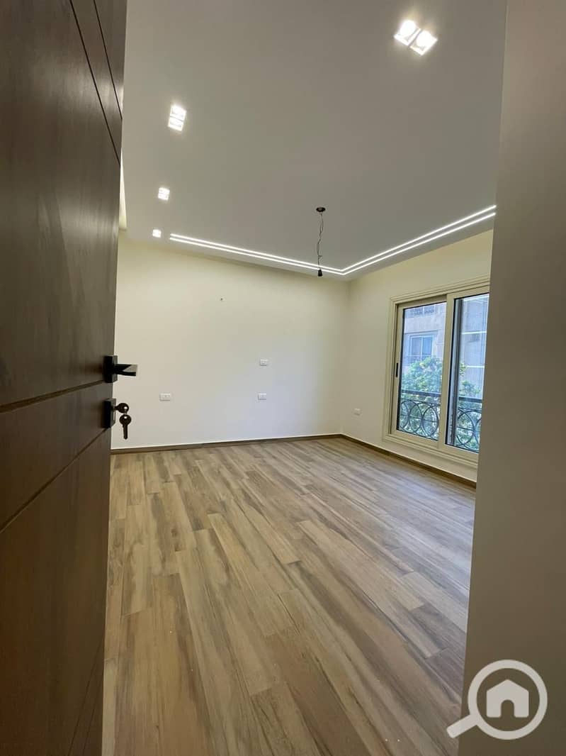 8 WhatsApp Image 2025-11-09 at 2.45. 42 PM (1). jpeg