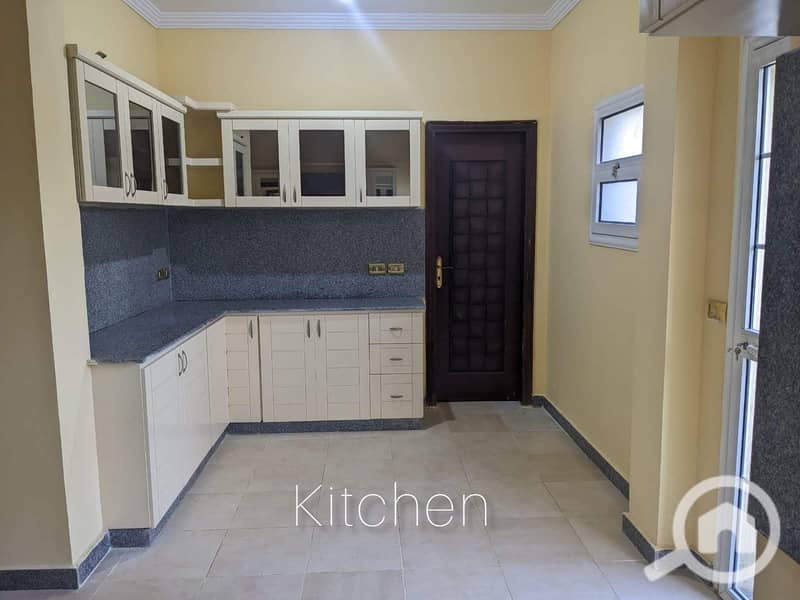 31 f52e3746-912c-41a1-baf4-e605001cbd8c. jpeg