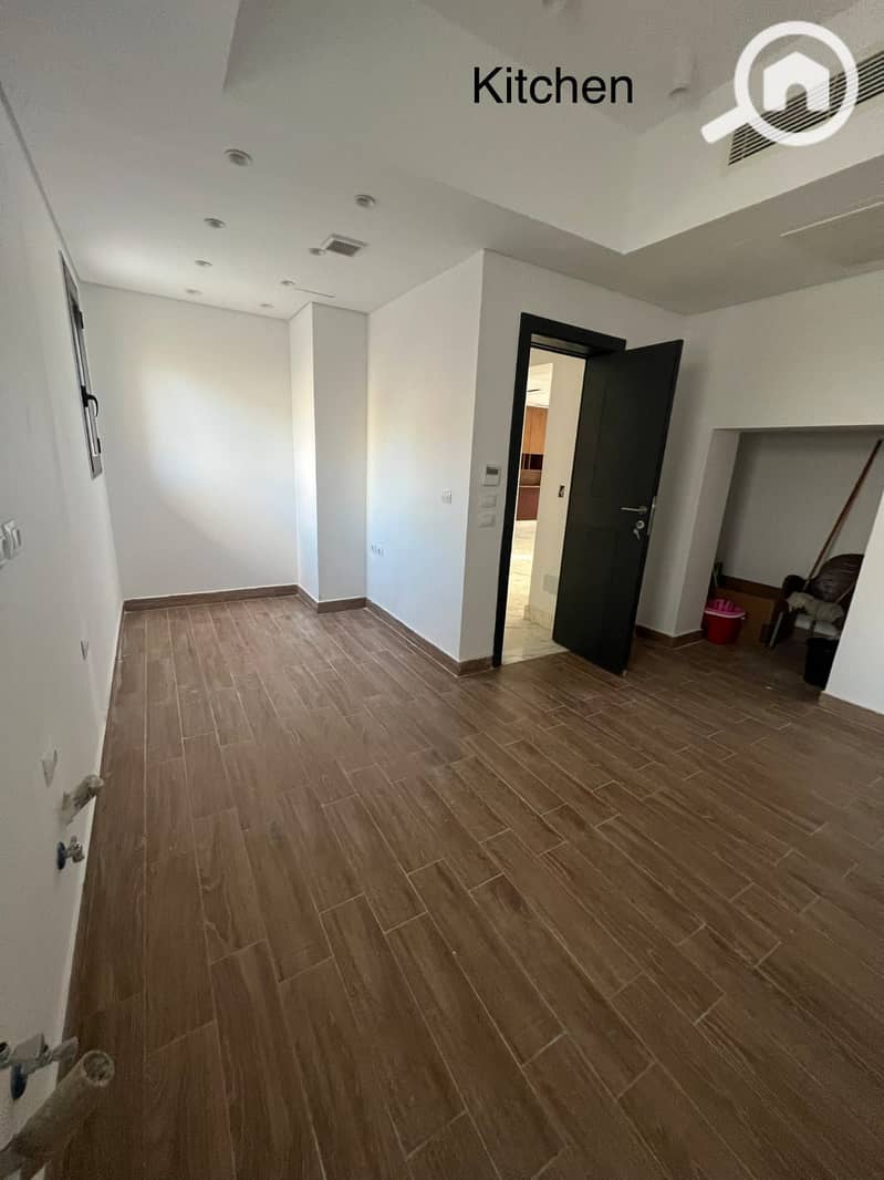 3 WhatsApp Image 2025-10-20 at 11.02. 35 PM (3). jpeg