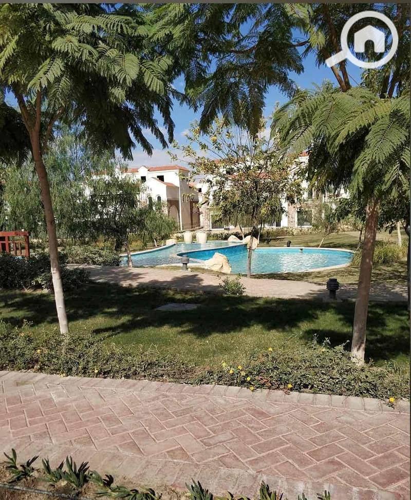 5 e7e211e0-ec29-4108-a9a8-7fb4420d17ae. jpg