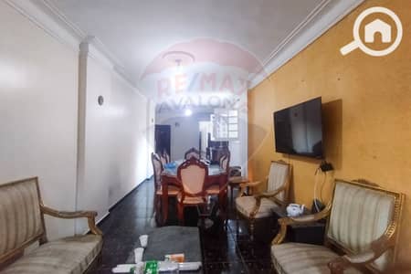 3 Bedroom Flat for Sale in Camp Caesar, Alexandria - 1. jpg