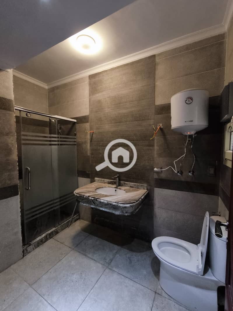 11 WhatsApp Image 2025-11-20 at 11.04. 05 PM. jpeg