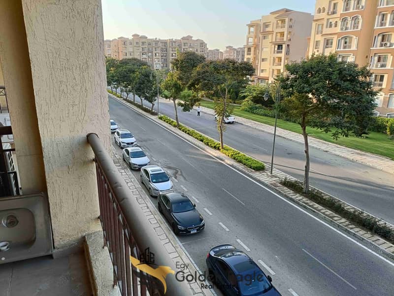 1000525143. jpg 1000525143. jpg