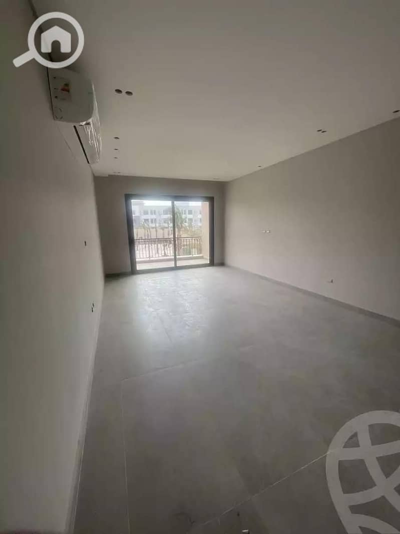 8 a356c7e5-20d4-4ad4-9d9e-22bbff773b6f. jpg