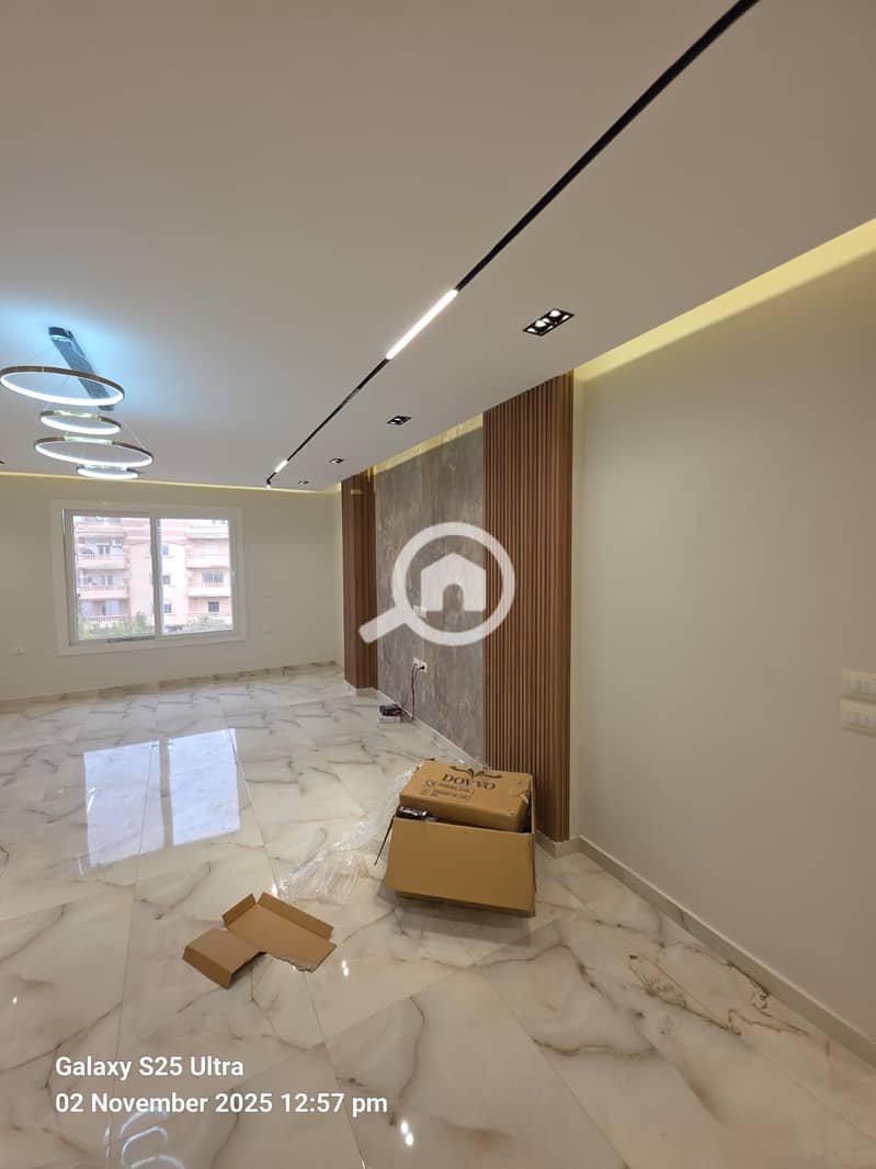 9 70b3d2d4-7607-4c4e-8eb0-8b0aec1c35f6. jpeg