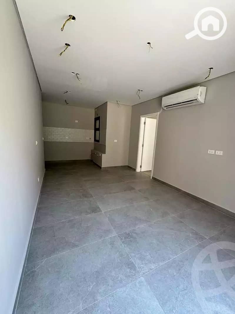 5 0b03fee6-c5e7-4df1-ba12-9227e10447f8. jpg