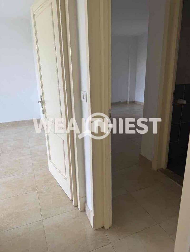 6 e71fca97-aac5-4522-8b6e-1f237095699d. jpg