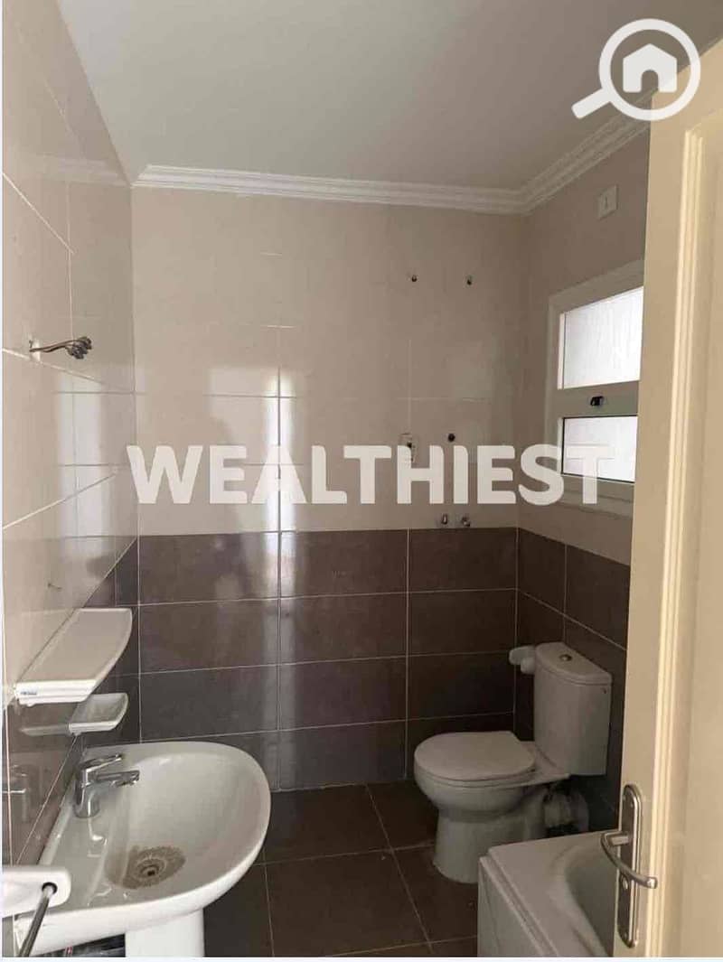 7 94aa541a-87b9-4ac9-8192-51d091da1d9f. jpg