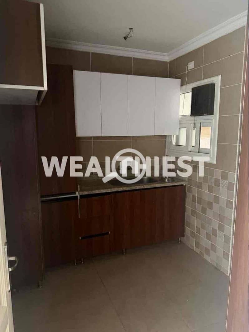 11 ba09a5e3-17e8-430e-8939-d9f1d3e309db. jpg