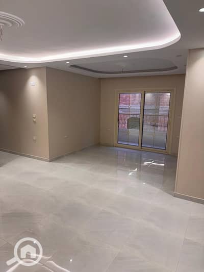 شقة 3 غرف نوم للايجار في القاهرة الجديدة، القاهرة - IMG-20251018-WA0251. jpg شقة 3 غرف نوم للايجار في القاهرة الجديدة، القاهرة - IMG-20251018-WA0251. jpg