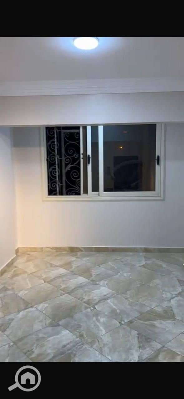 8 f3de4cf0-654b-45d7-a4c9-6d468e19ab63. jpeg