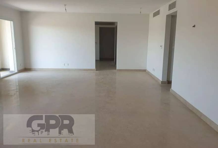 12 4503648-fe759o. jpg