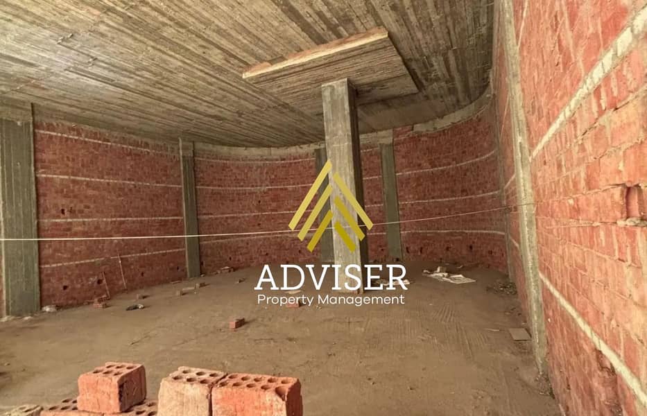 10 8289601-cb5f5o. jpg