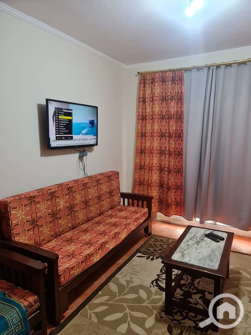 12 8b9cf475-a59d-46e8-909b-bbf01dfb5ad3. jpeg