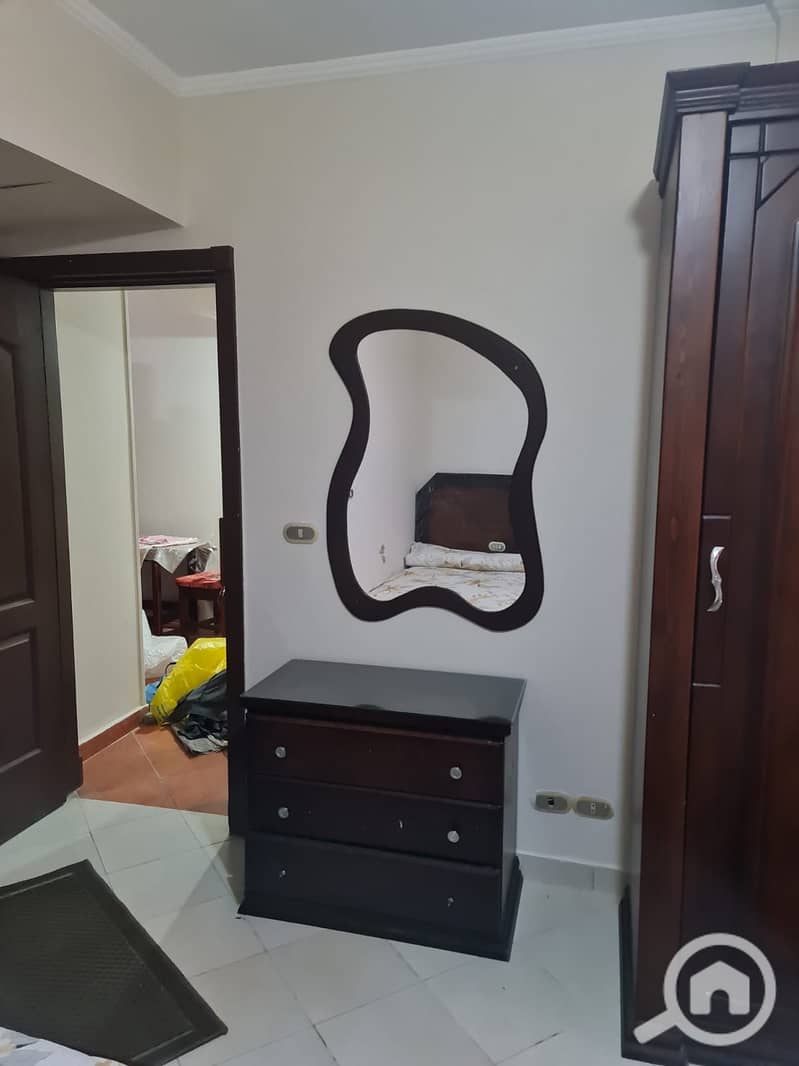 16 c1bf16ba-0240-4513-b75a-4f04ab56923c. jpeg