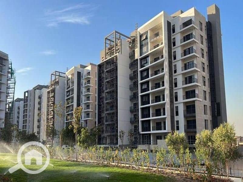 2 4709475-af84do. jpg