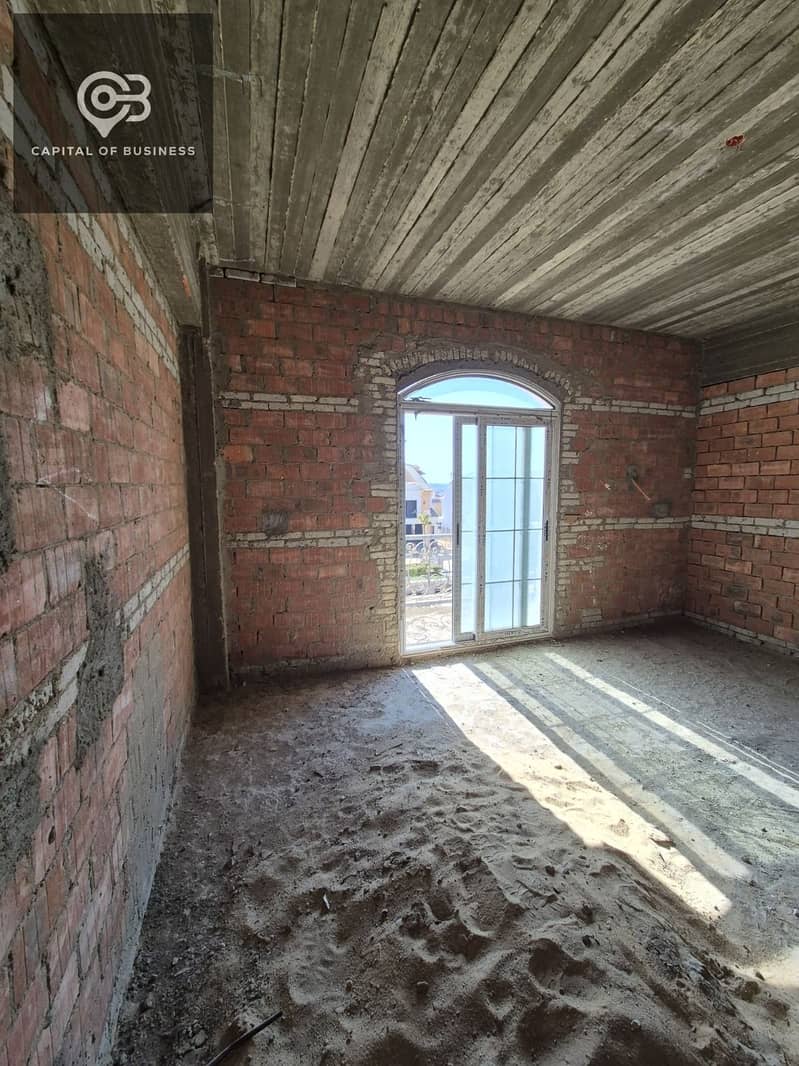 10 WhatsApp Image 2025-10-21 at 12.09. 18 PM (1). jpeg