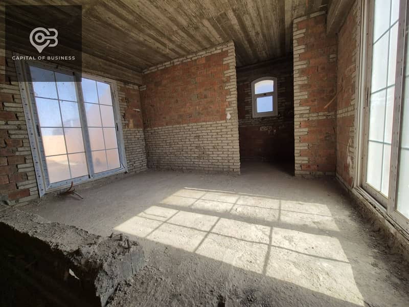 12 WhatsApp Image 2025-10-21 at 12.09. 18 PM. jpeg