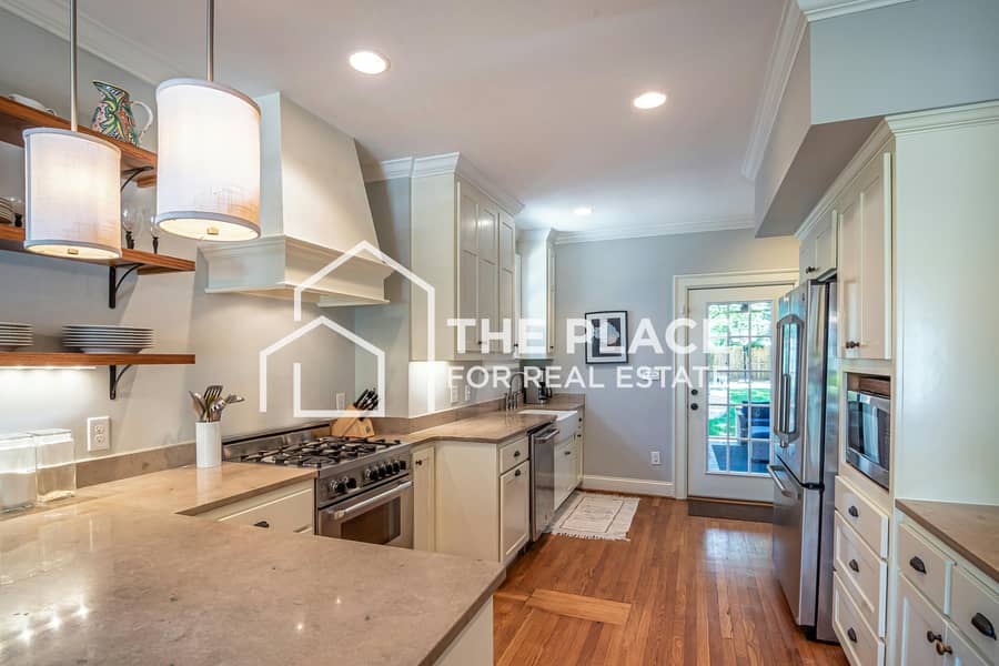 10 pexels-curtis-adams-1694007-4713243. jpg