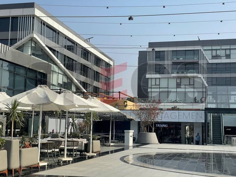 f1dff468-7a97-4958-ac53-9fae8aa06377. jpg